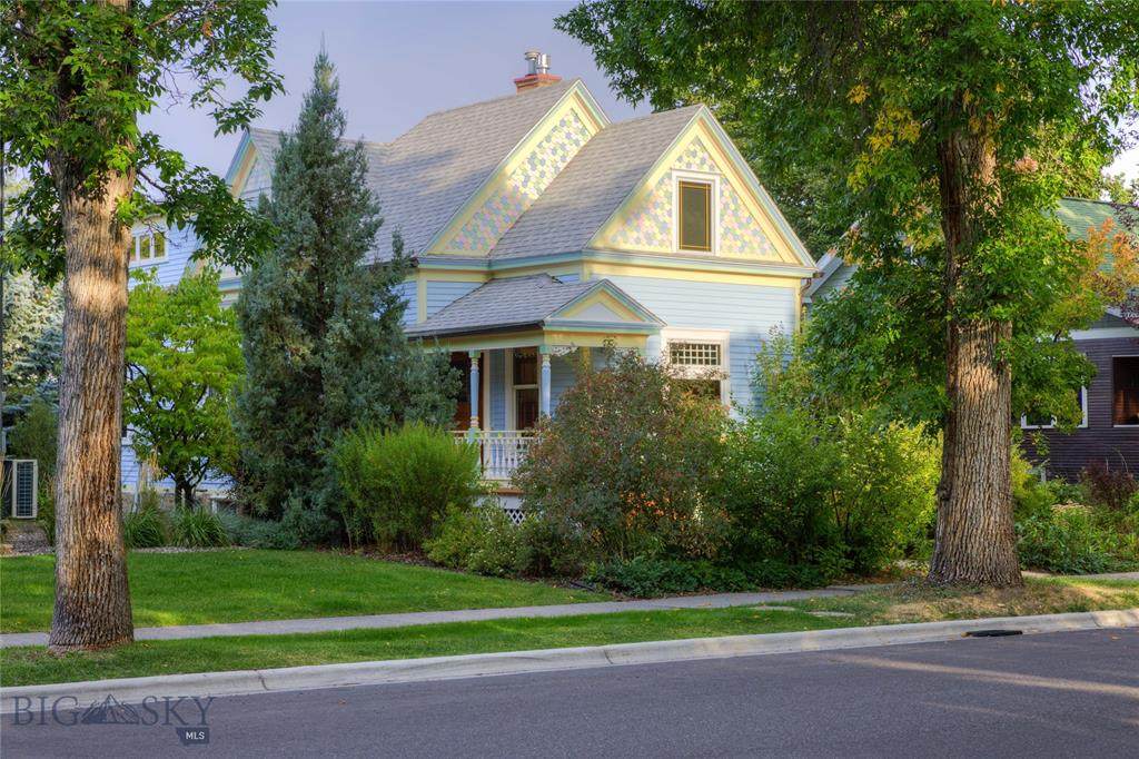 315 Tracy Avenue - Photo 1