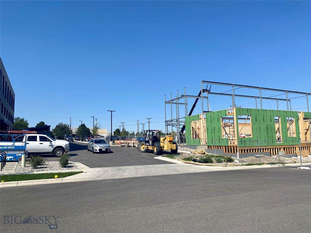 815 5th Avenue - Photo 1