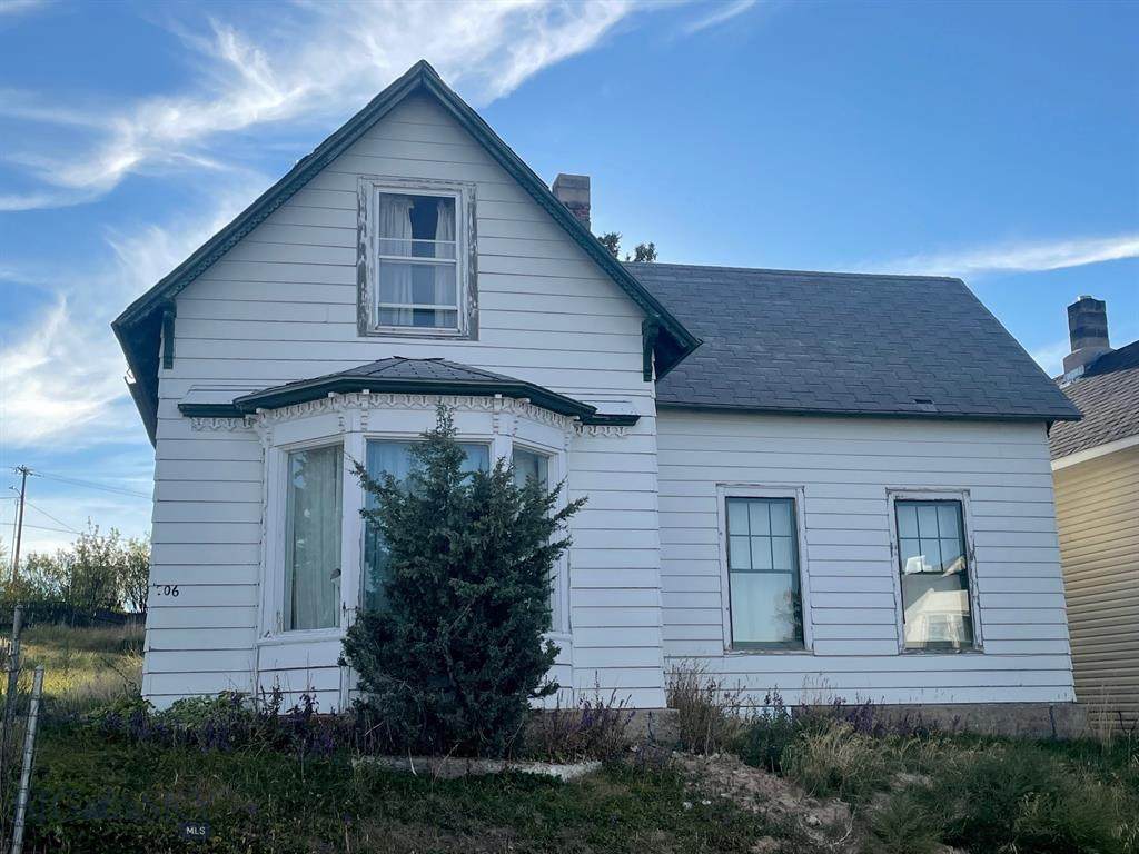 206 2nd Avenue Ne - Photo 1