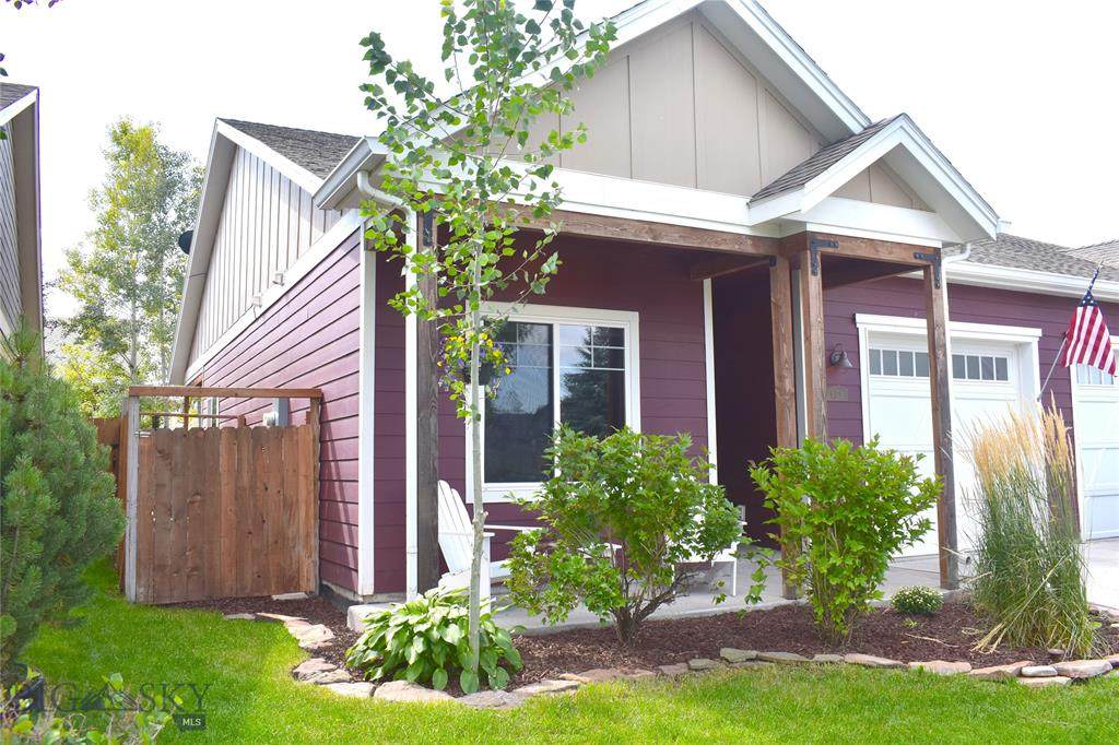 4372 Glenwood Drive - Photo 1