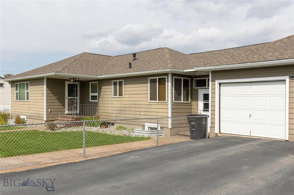 1701 Marcia - Photo 1