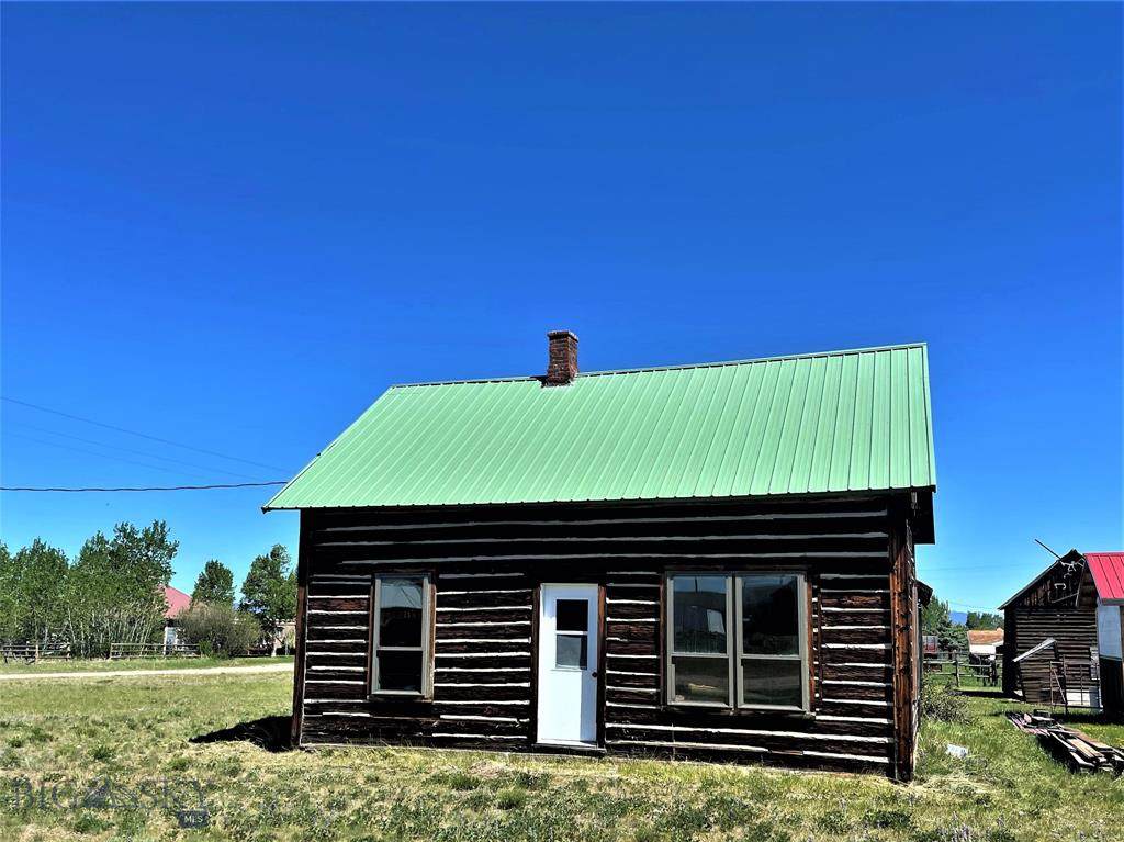 209 4th Street - Photo 1