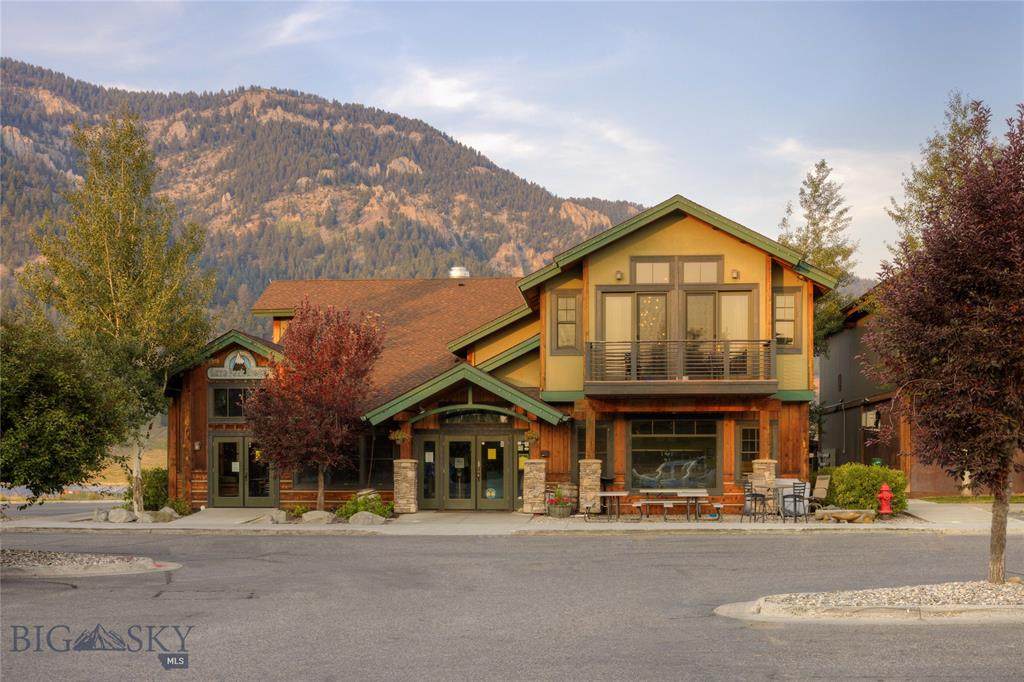 48 Market Place - Photo 1