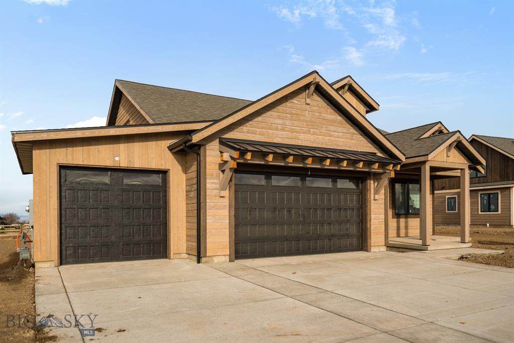 631 White Horse Loop - Photo 1