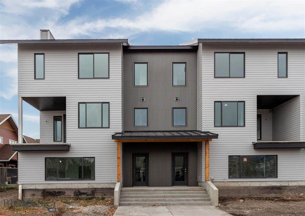 3233 Warbler Way - Photo 1