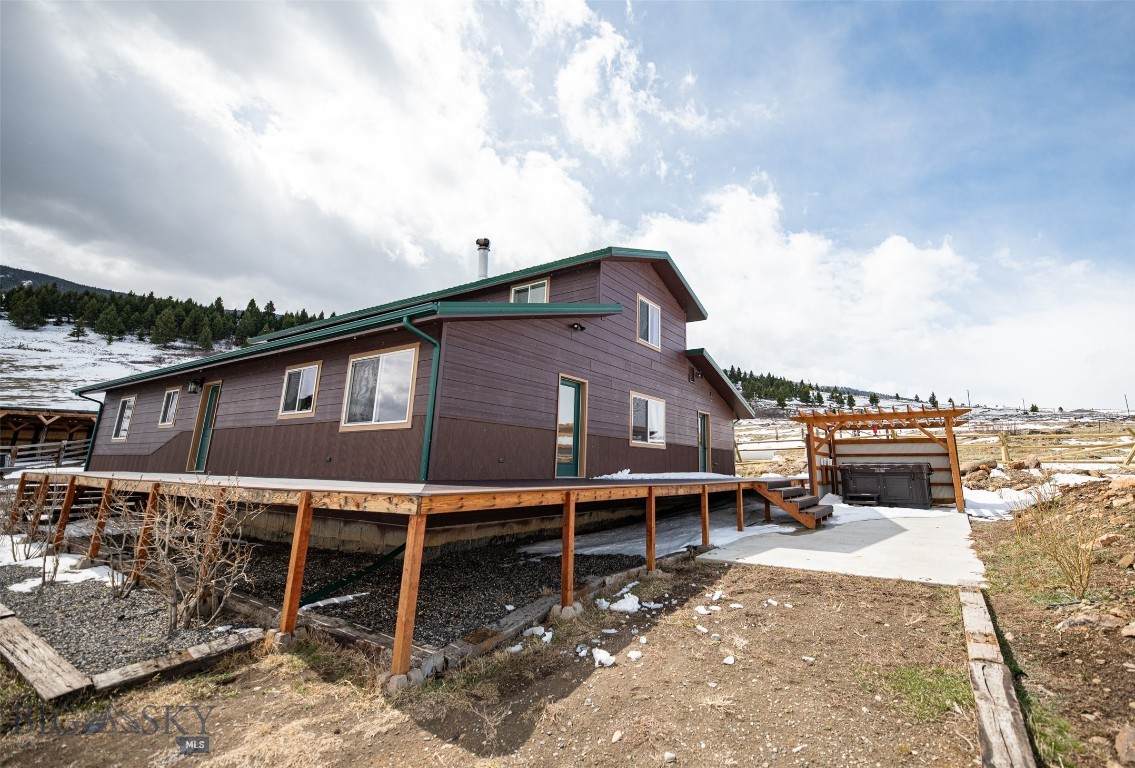 28 Pony Lane - Photo 1