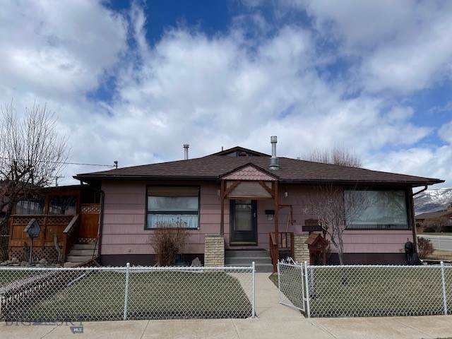 204 Beech Street - Photo 1