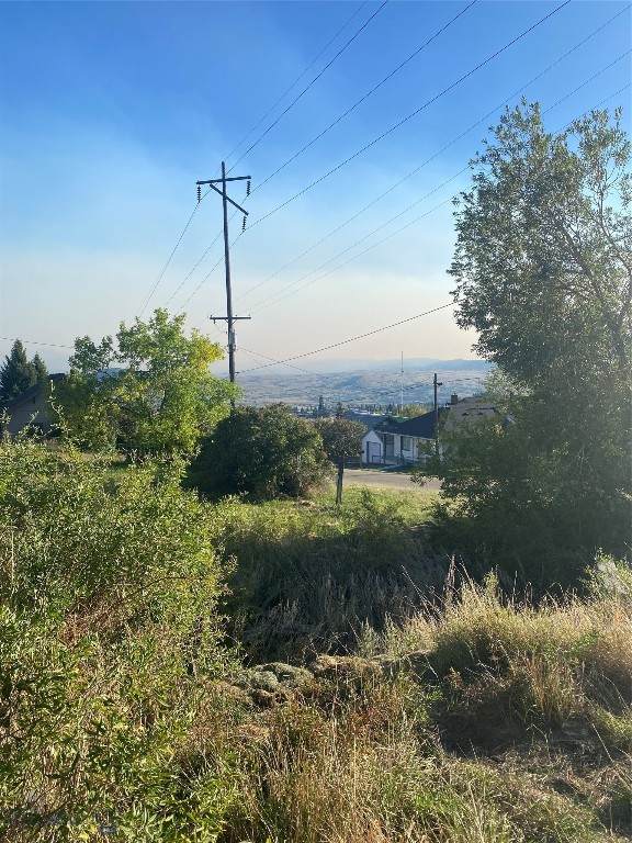 420 & 422 Daly - Photo 1
