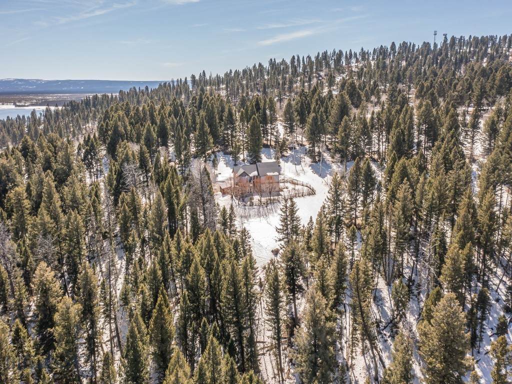 210 Whiskey Jug Road - Photo 1