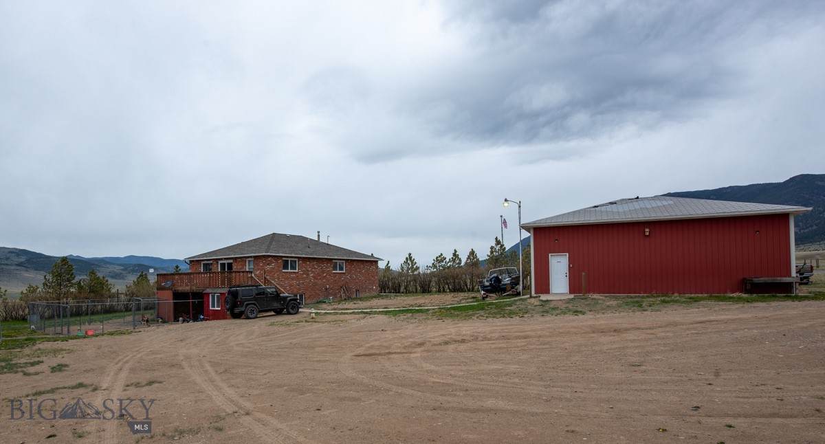 2 Wapiti Road - Photo 1