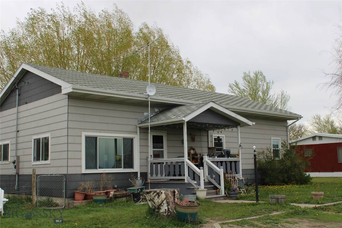 612 Main Street - Photo 1