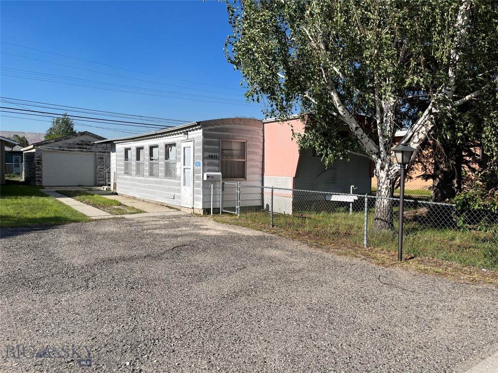 2031 Grand Avenue - Photo 1