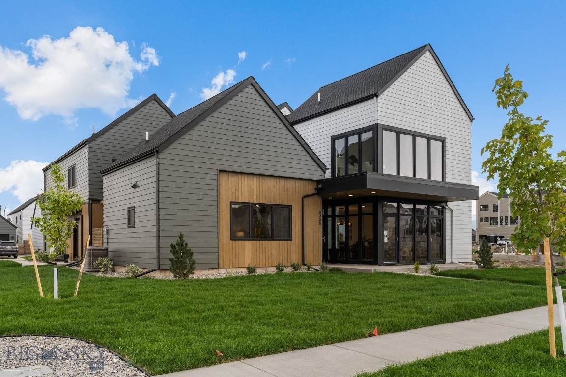 3008 28th Avenue - Photo 1
