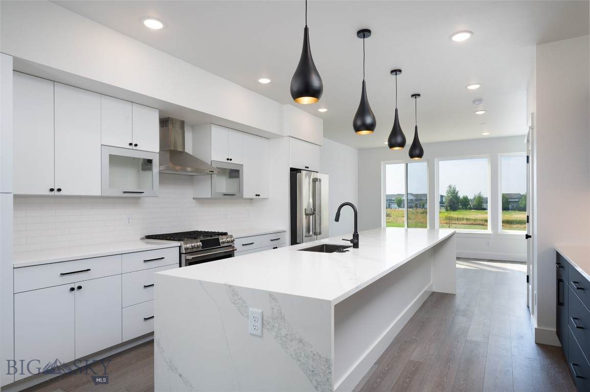 3233 Warbler Way - Photo 1