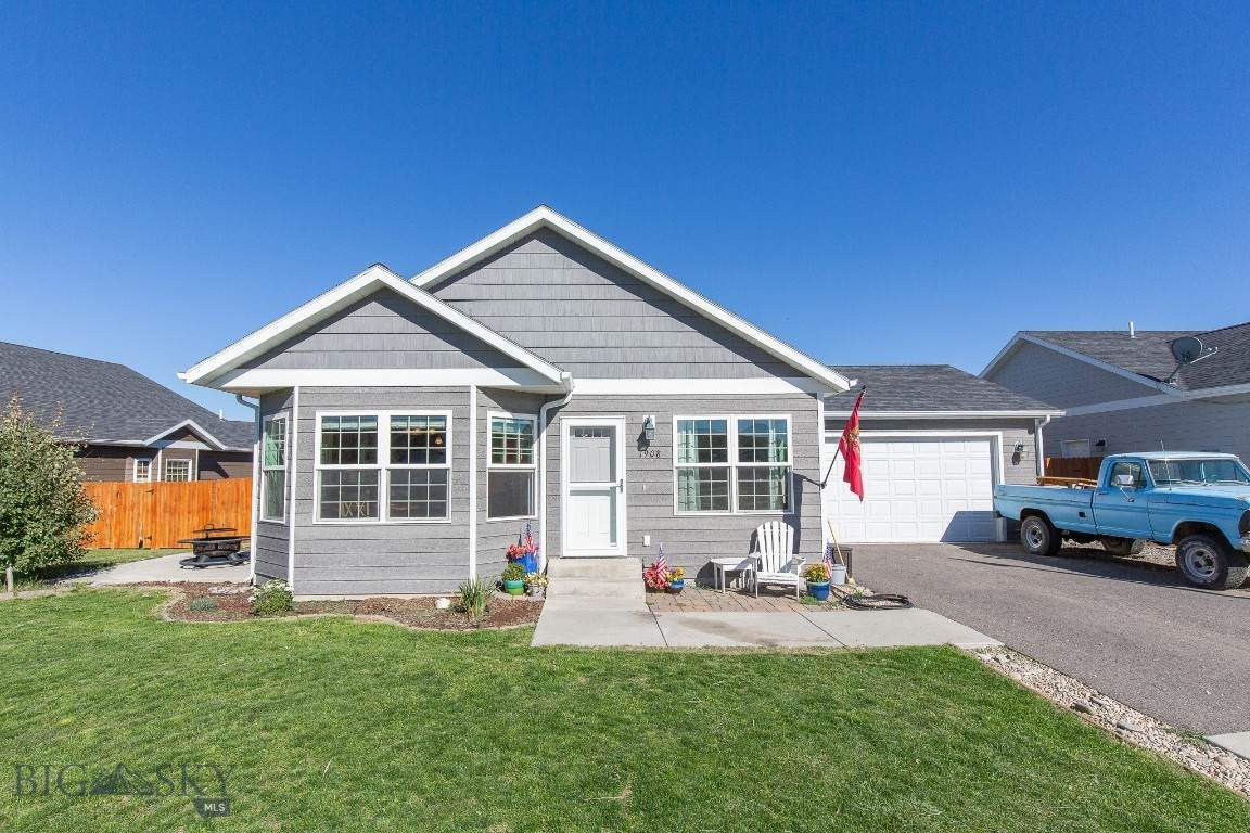 1908 Goldfinch Court - Photo 1