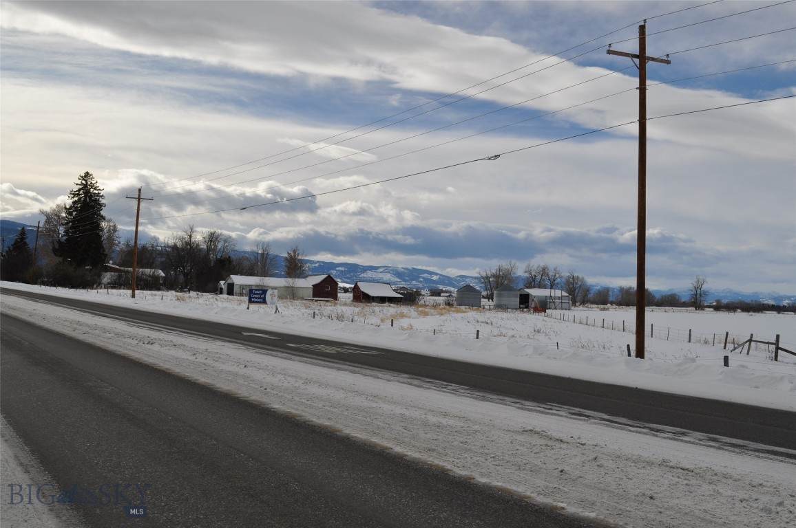 4999 19th Avenue - Photo 1