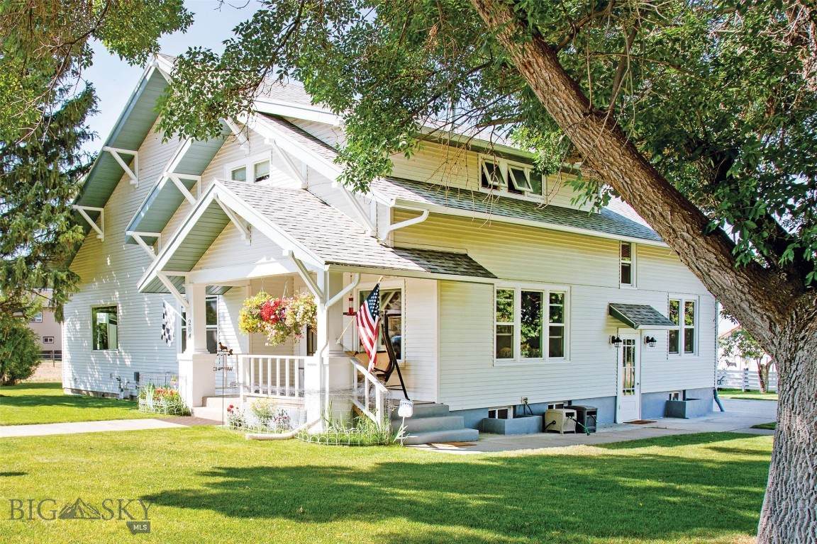 204 Boundary Street - Photo 1