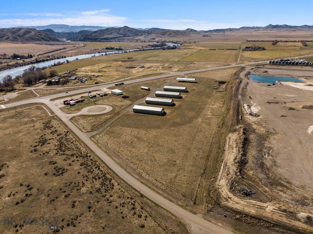 8866 Hwy 287 - Photo 1