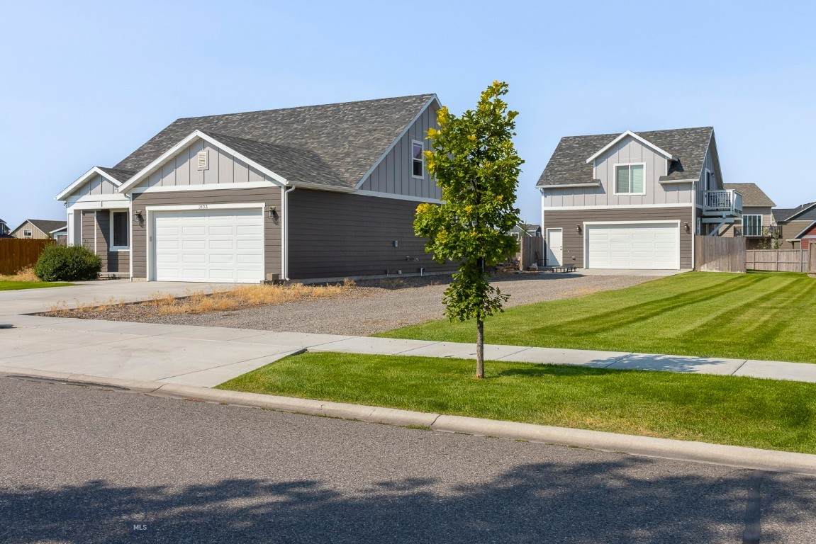 2133 Stewart Loop - Photo 1