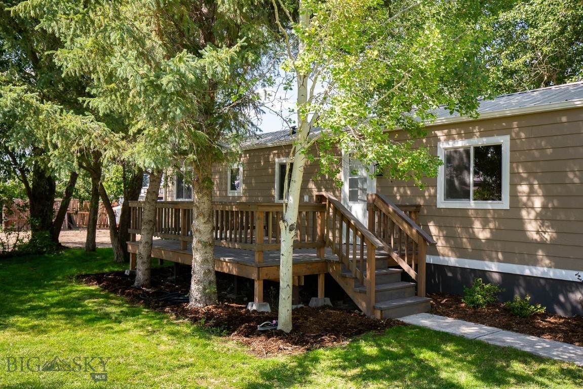 416 Adams Street - Photo 1