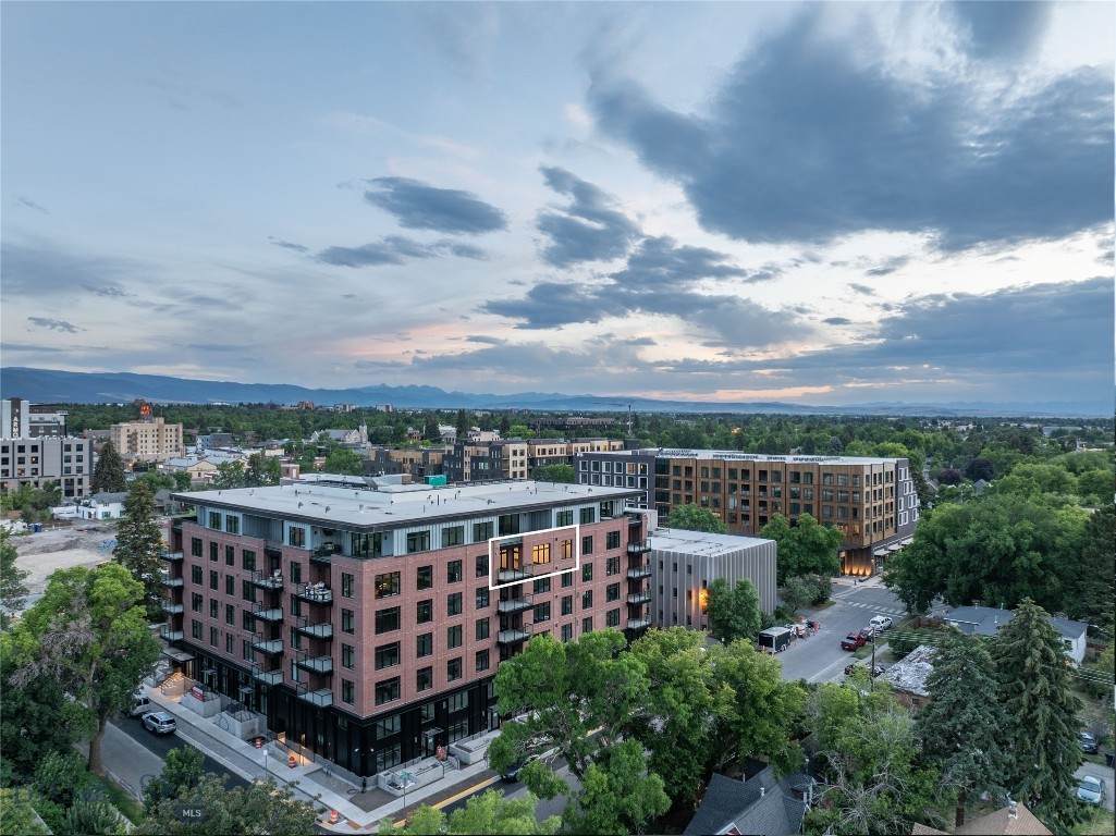 315 Tracy Avenue - Photo 1