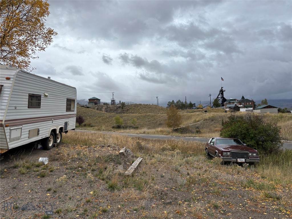 https://bt-photos.global.ssl.fastly.net/montana/orig_boomver_1_406230-2.jpg