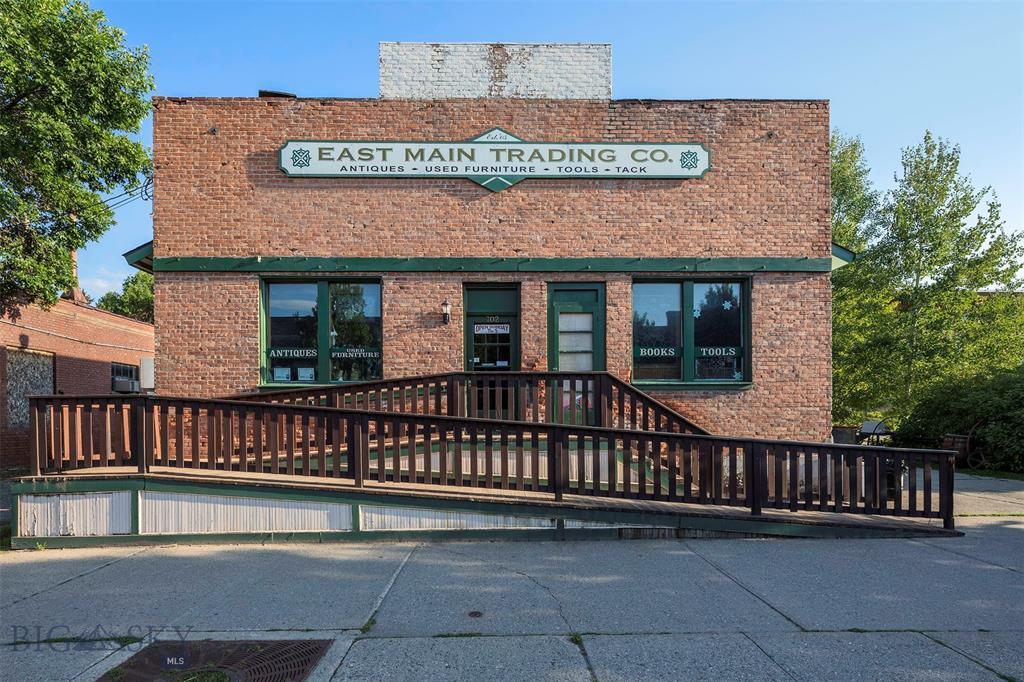 702 Main Street - Photo 1