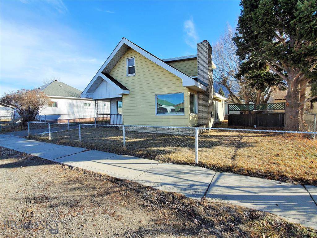 1814 Adams Avenue - Photo 1