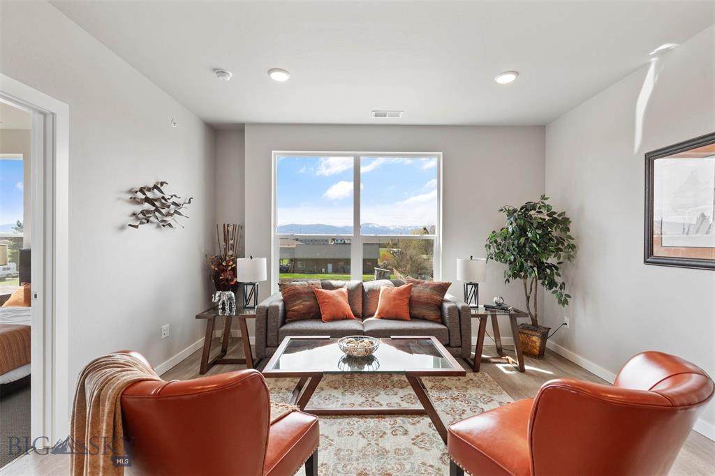 2710 Sartain St - Photo 1