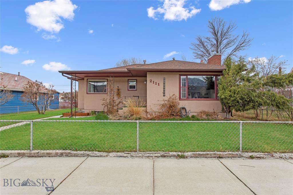 2111 Lowell Avenue - Photo 1