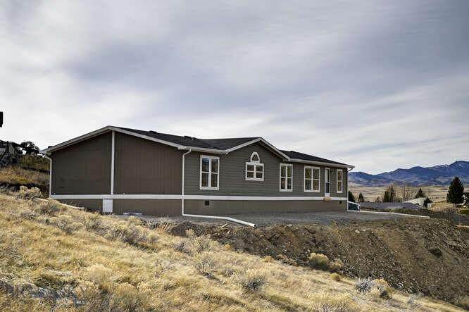 1003 Ridgeway Drive - Photo 1