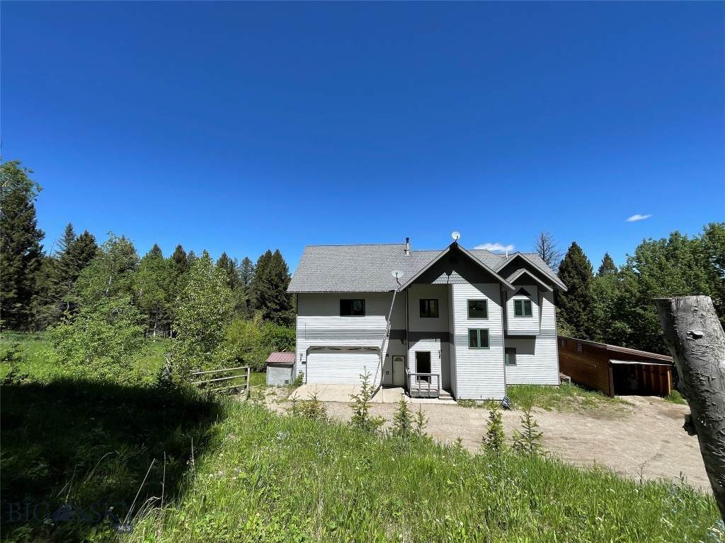 210 Whiskey Jug Road - Photo 1
