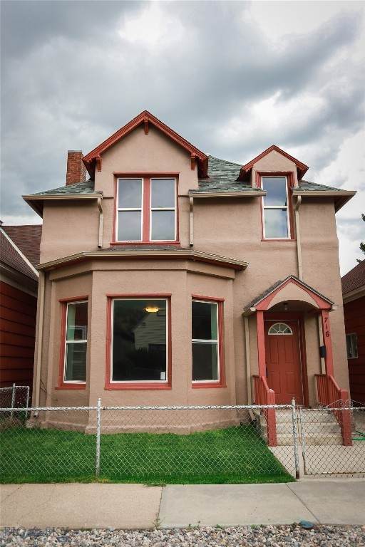 716 3rd Street - Photo 1