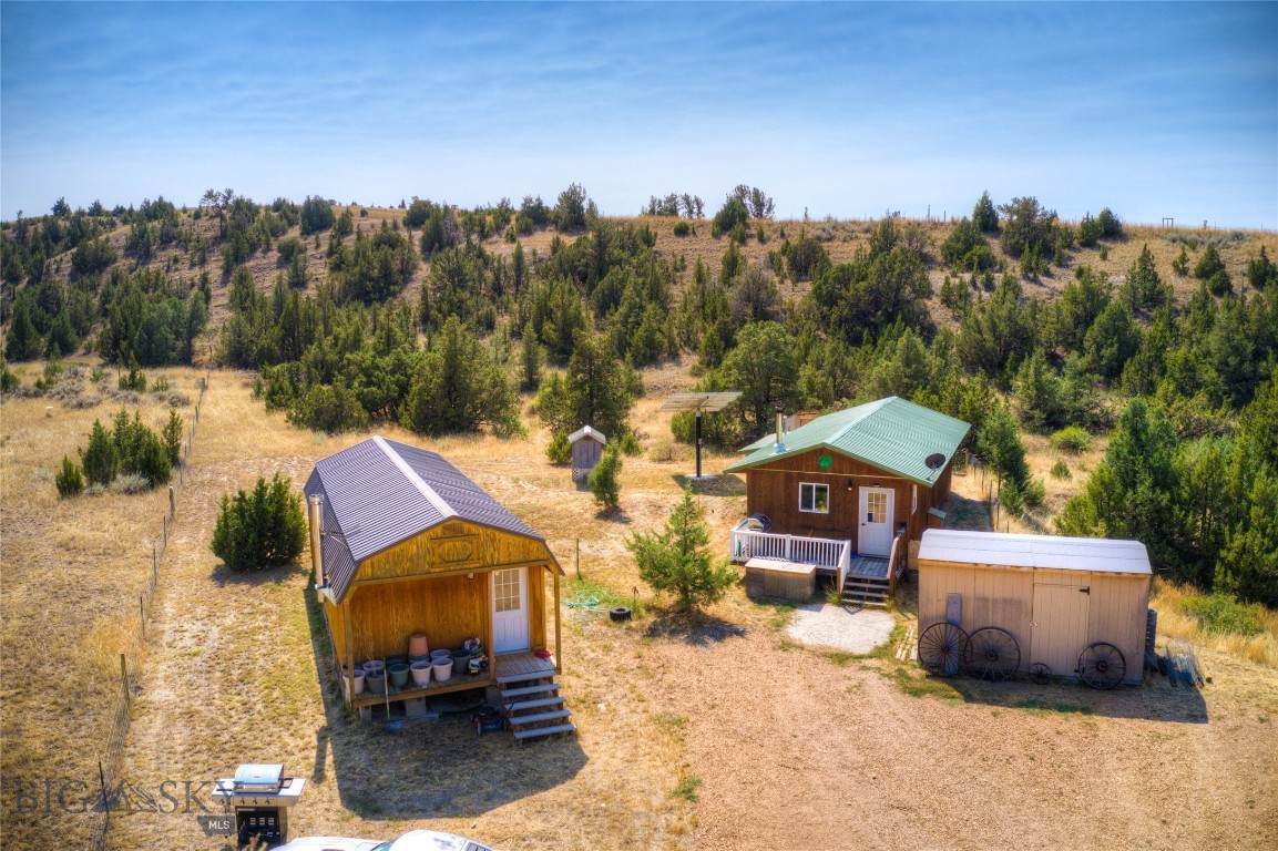 430 Broken Creek - Photo 1