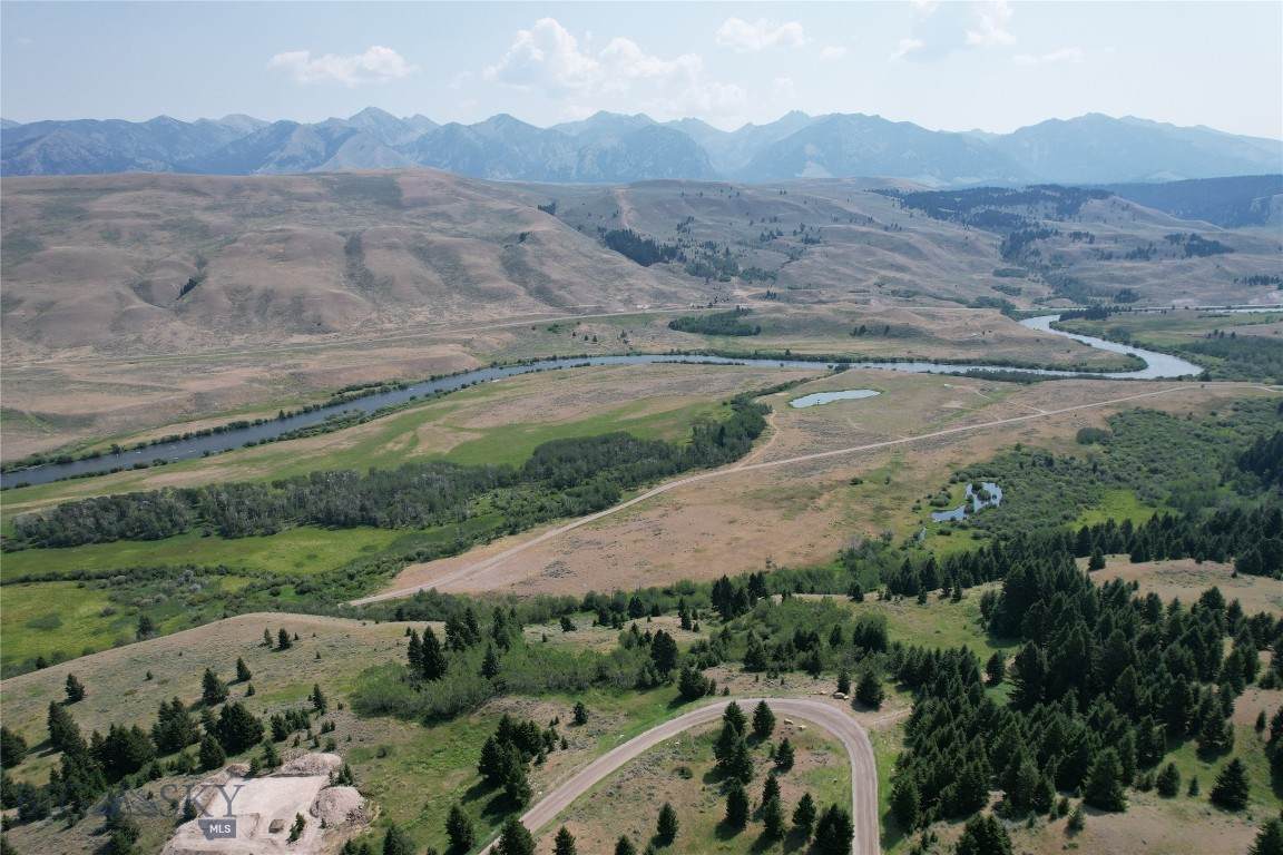 https://bt-photos.global.ssl.fastly.net/montana/orig_boomver_2_394459-2.jpg