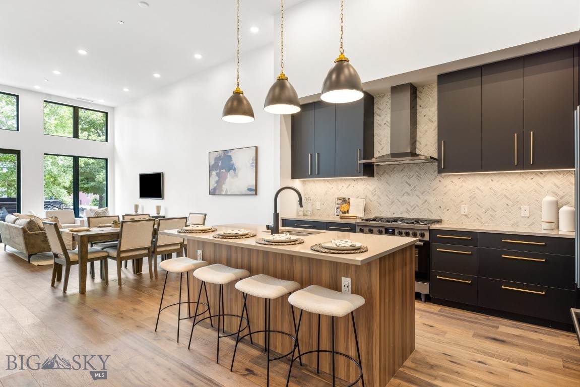 315 Tracy Avenue - Photo 1