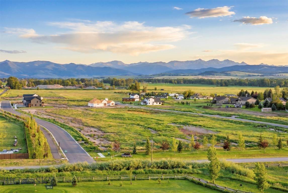 https://bt-photos.global.ssl.fastly.net/montana/orig_boomver_1_406352-2.jpg