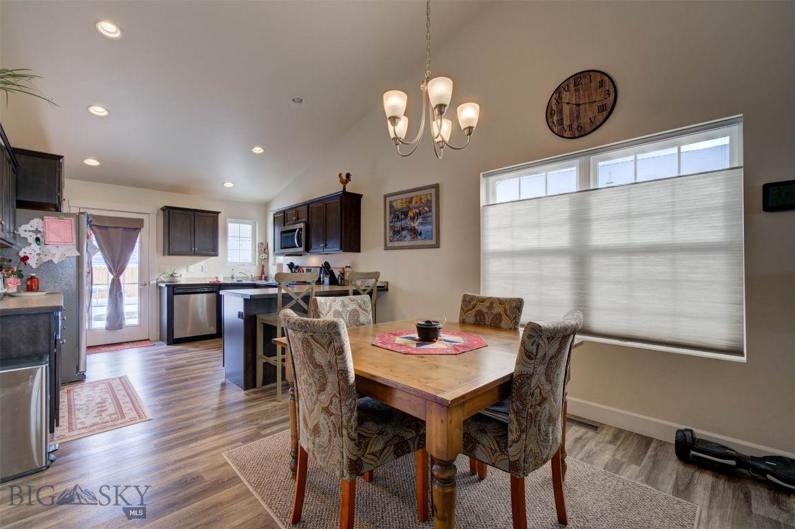 1007 Falcon Ridge Boulevard - Photo 1