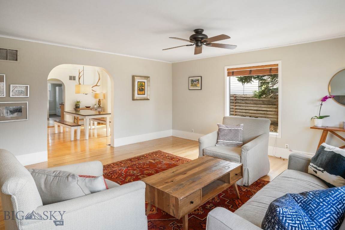 119 H Street - Photo 1