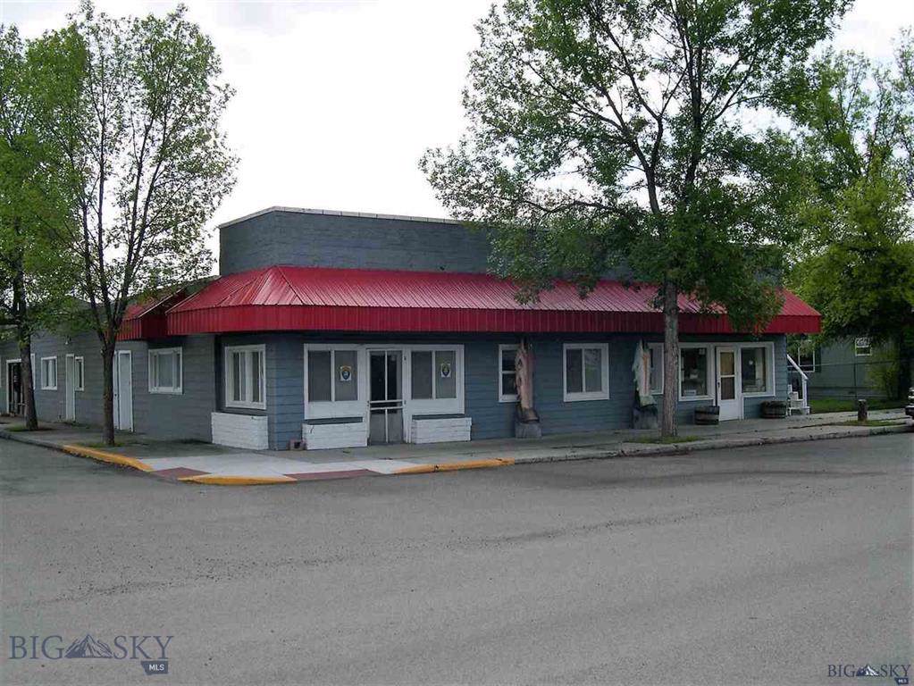 301 Main - Photo 1