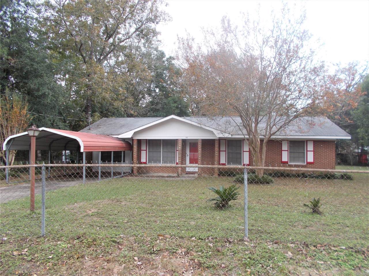 195 Greenwood Court - Photo 1