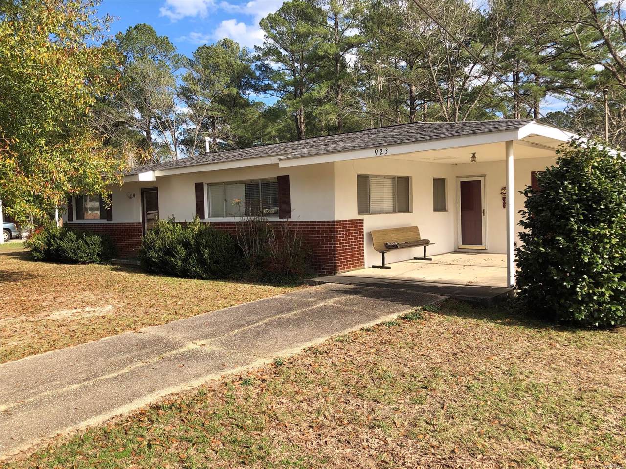 923 Elm Avenue - Photo 1