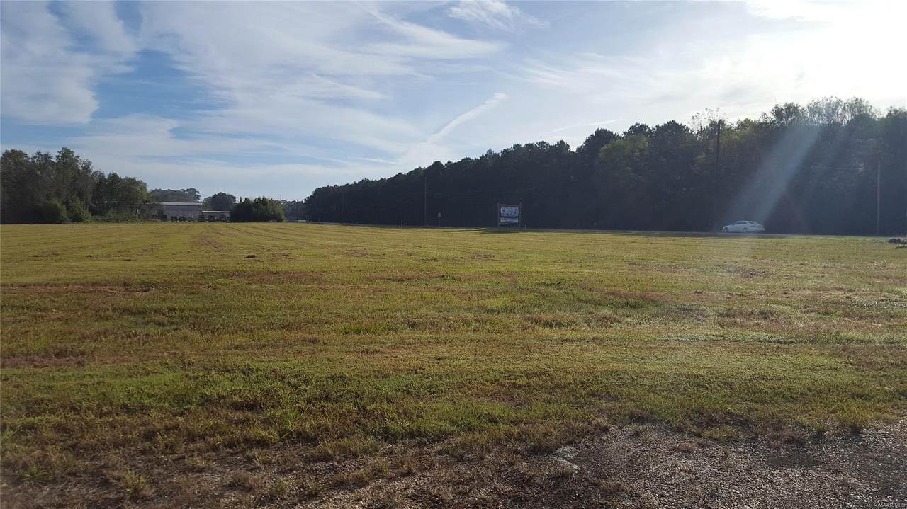 1480 Elmore Road - Photo 1