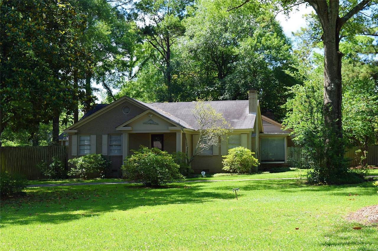 2406 Wildwood Drive - Photo 1