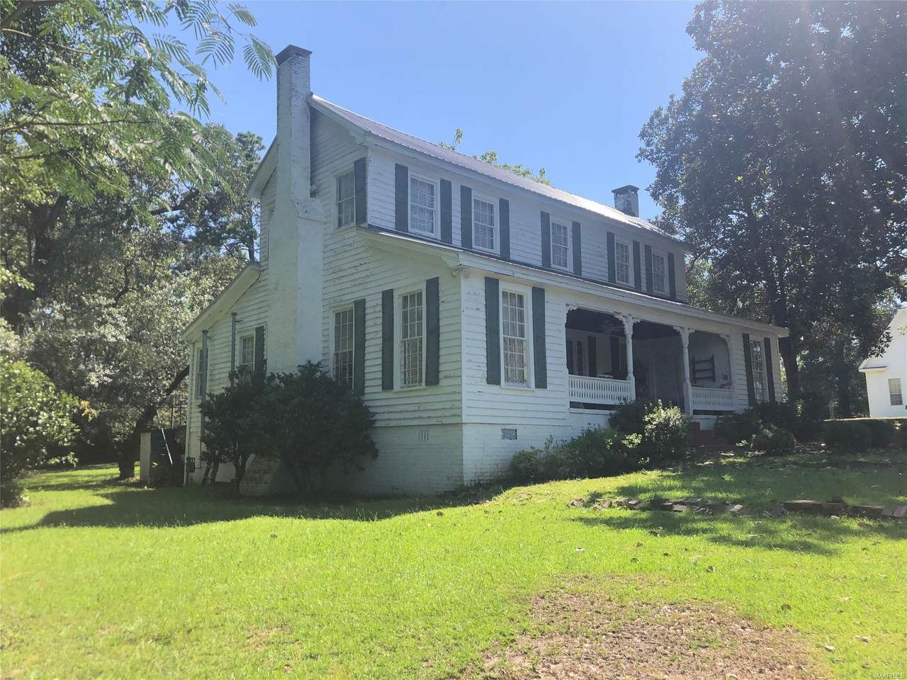 237 Nicol Avenue - Photo 1