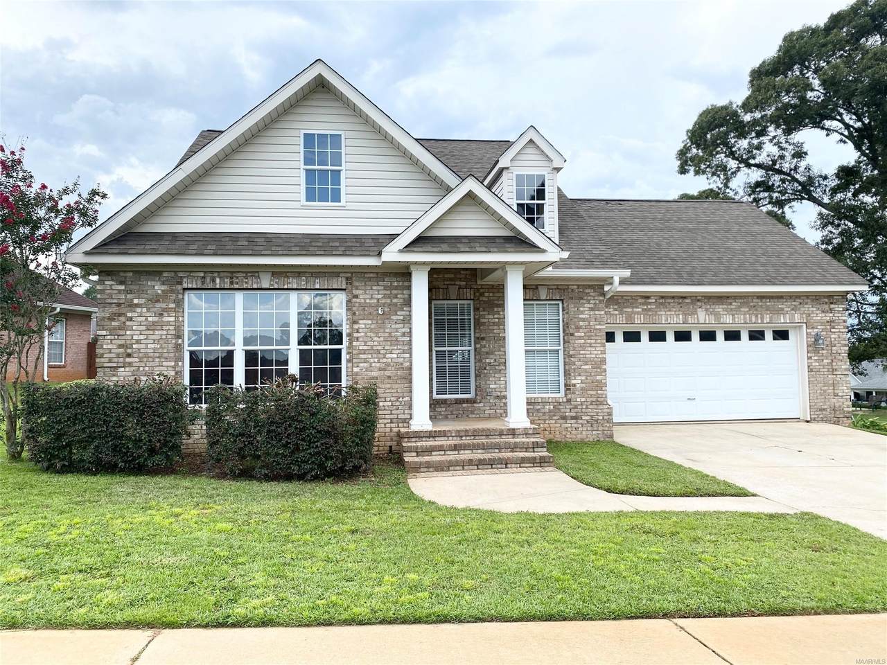 26 Blue Ridge Circle - Photo 1