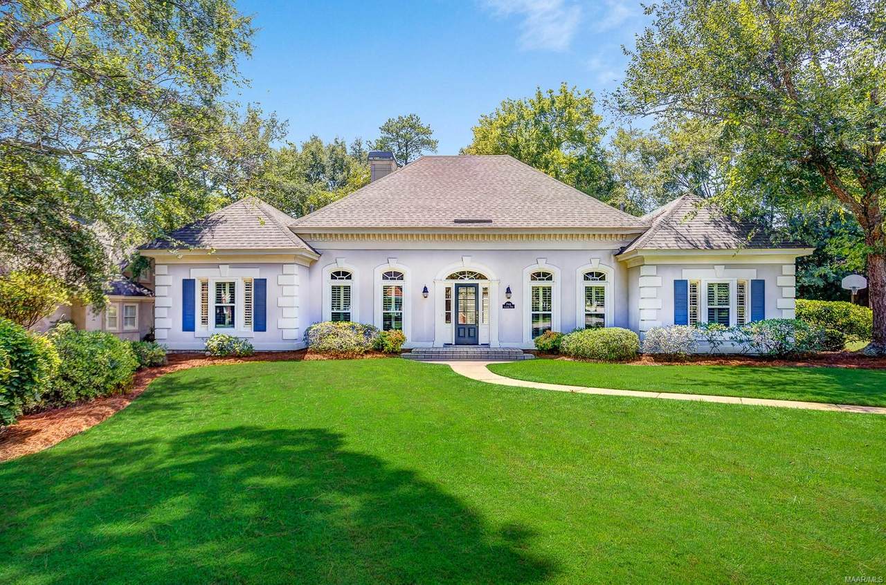 7918 Lakeridge Drive - Photo 1