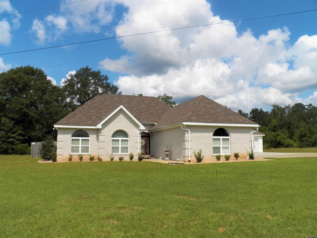 1515 Sequoia Drive - Photo 1