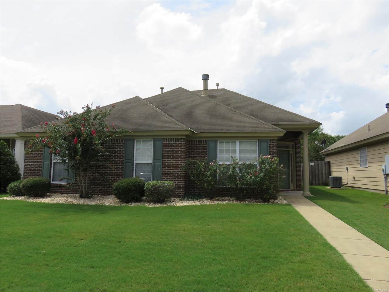 3861 Claiborne Circle - Photo 1