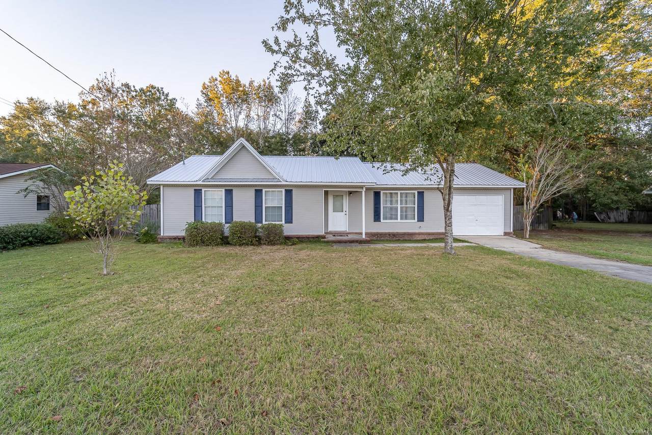 2421 Creekwood Drive - Photo 1
